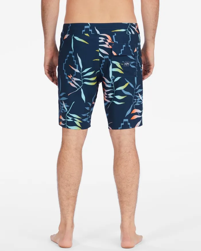 Billabong Sundays Pro Boardshorts 19quot Deep Blue Men Performance Boardshorts Billabong Sundays Pro Boardshorts 19quot Deep Blue Men Performance Boardshorts