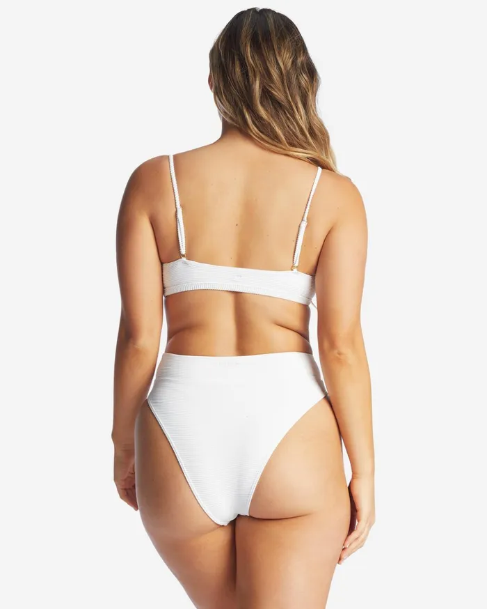 Billabong Tanlines Avery Mini ScoopNeck Bikini Top White Women Bikini Tops Billabong Tanlines Avery Mini ScoopNeck Bikini Top White Women Bikini Tops