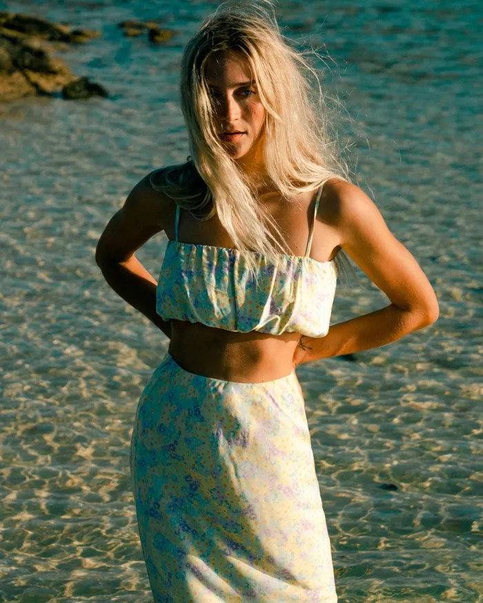 Billabong Tempest Floral Crop Top Lemon Lime Women Tops Billabong Tempest Floral Crop Top Lemon Lime Women Tops