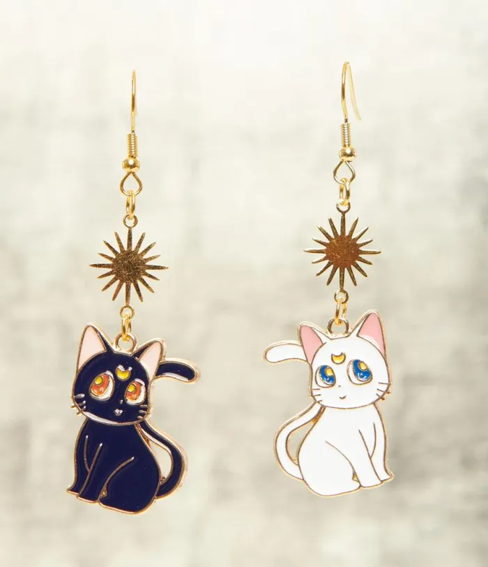 Black and White Moon Cat Earrings Accessories Unique Vintage Earrings