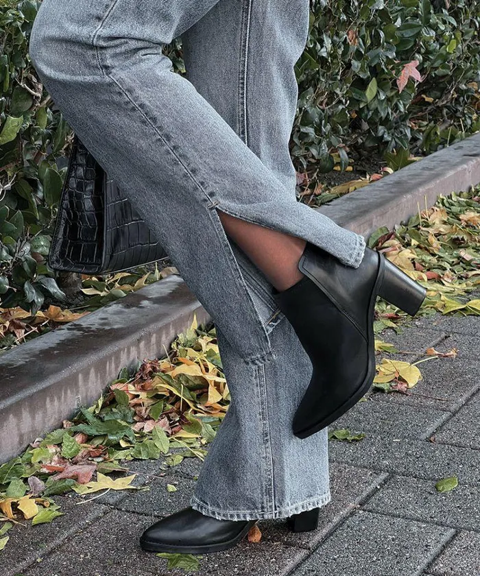 Boots and Booties Shop Dolce Vita Spade Booties Black Leather Black Leather