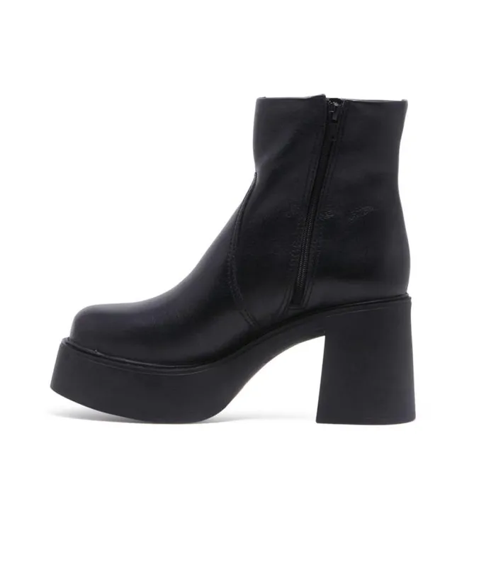 Chelsea Crew 1970s Black Leather Platform Vanson Boots Shoes Unique Vintage Boots