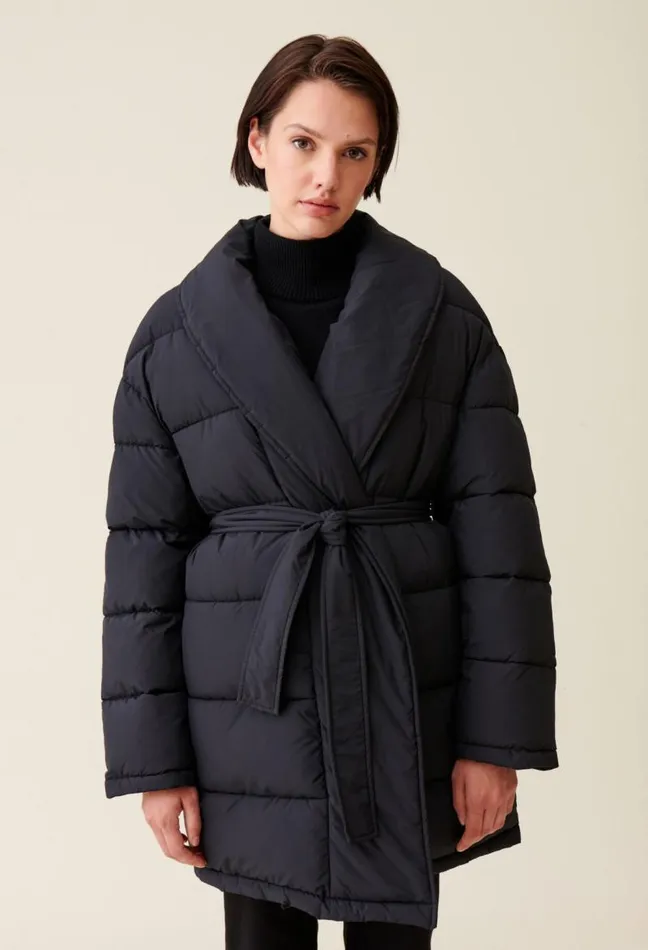 Claudie Pierlot Belted Shawl Collar Puffer Clothes Coats