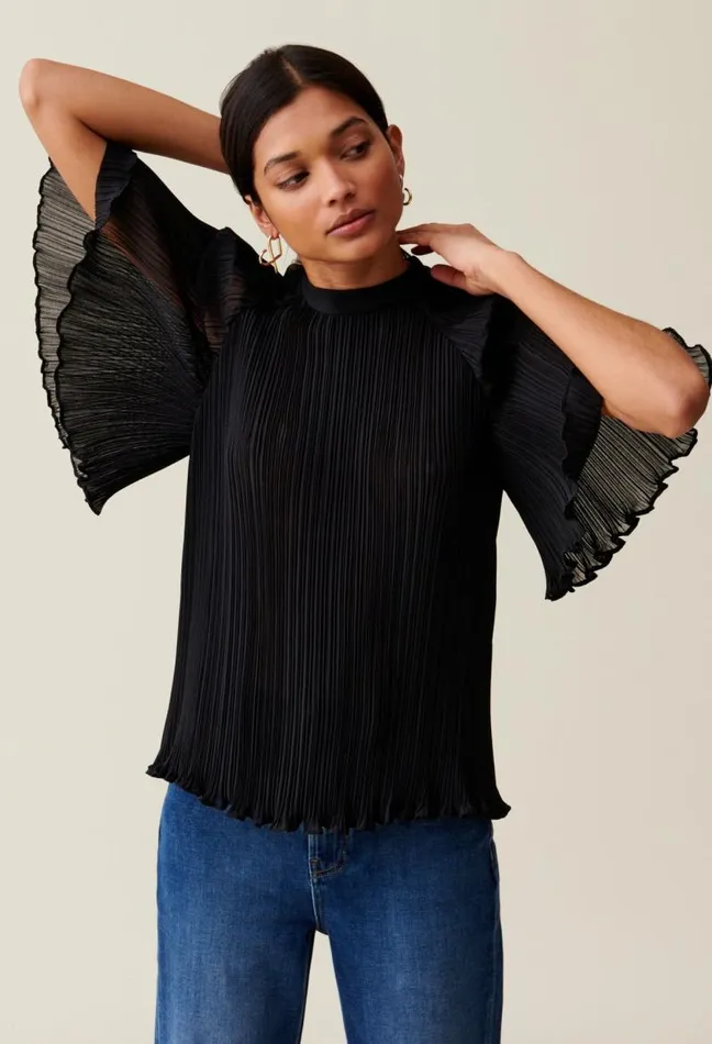 Claudie Pierlot Flowy Pleated Top Clothes Tops And Shirts