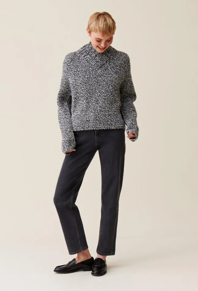 Claudie Pierlot Grey Chunky Knit Vneck Jumper Clothes Knitwear And Cardigans