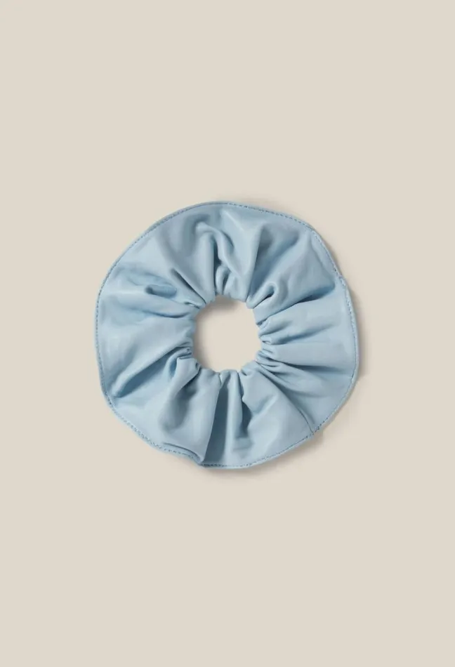 Claudie Pierlot Leather Scrunchie With Topstitching Accessories Jewellery And Scrunchies Claudie Pierlot Leather Scrunchie With Topstitching Accessories Jewellery And Scrunchies