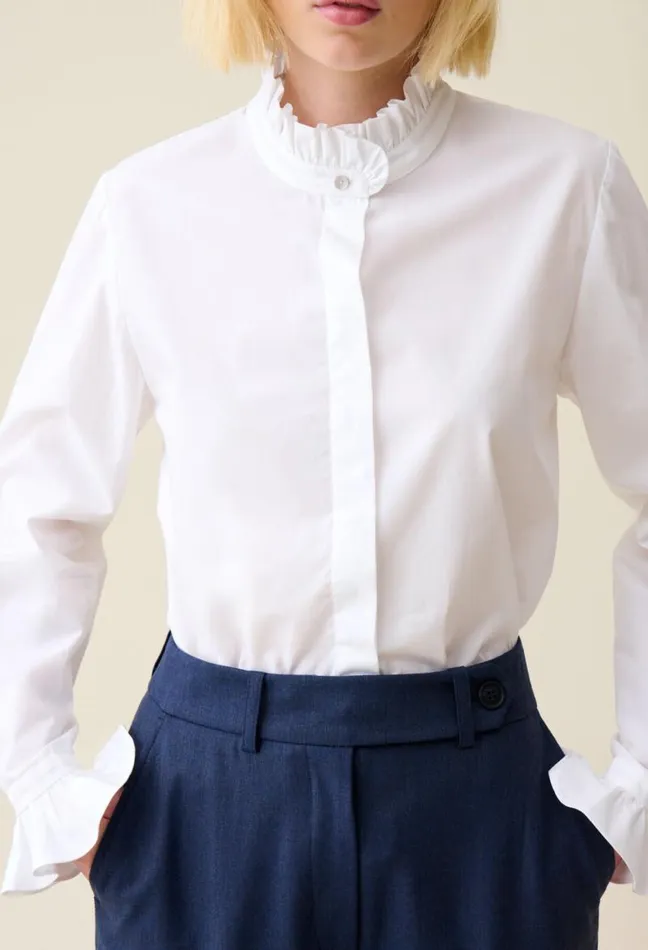 Claudie Pierlot White Shirt With Ruffled Collar Clothes Tops And Shirts Claudie Pierlot White Shirt With Ruffled Collar Clothes Tops And Shirts