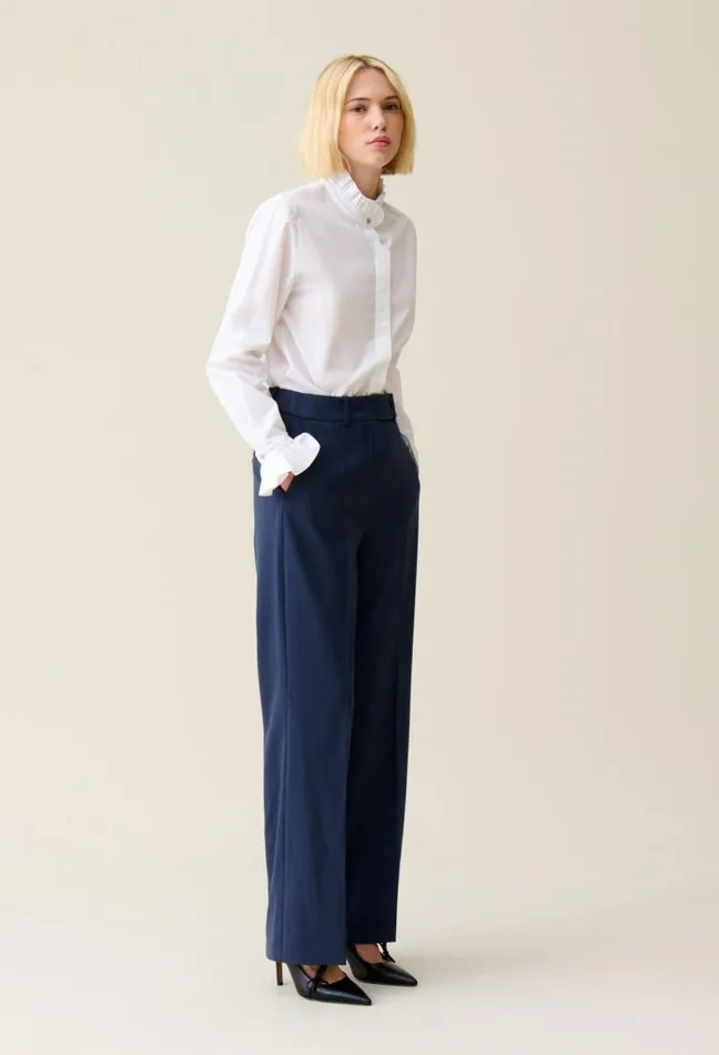 Claudie Pierlot White Shirt With Ruffled Collar Clothes Tops And Shirts Claudie Pierlot White Shirt With Ruffled Collar Clothes Tops And Shirts