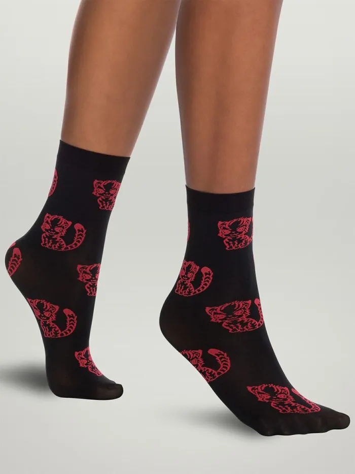 CNY Tiger Socks Blackred Women Wolford Socks