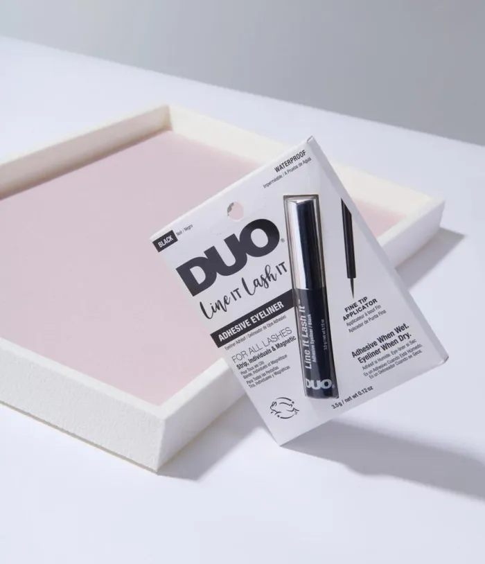 DUO Black Waterproof Adhesive Eyeliner Accessories Unique Vintage Beauty