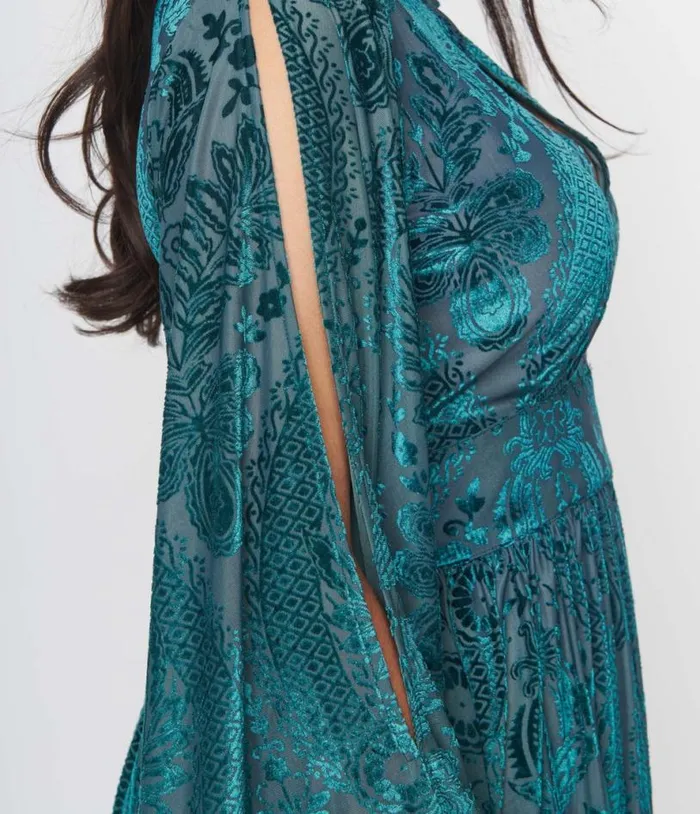 Emerald Floral Fringe Flutter Sleeve Caftan DressesPlus Unique Vintage Midi and Maxi