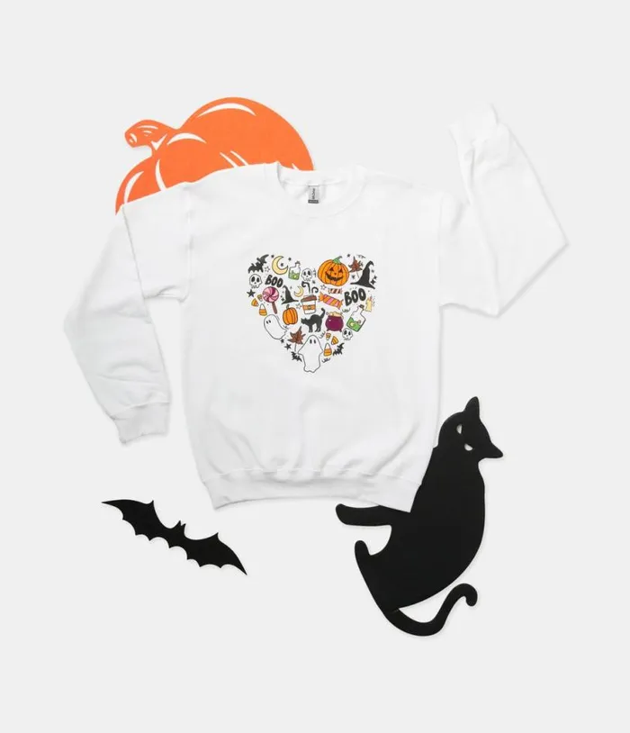 Halloween Heart Unisex Graphic Sweatshirt ClothingHalloween Unique Vintage Graphic Tees Halloween Heart Unisex Graphic Sweatshirt ClothingHalloween Unique Vintage Graphic Tees