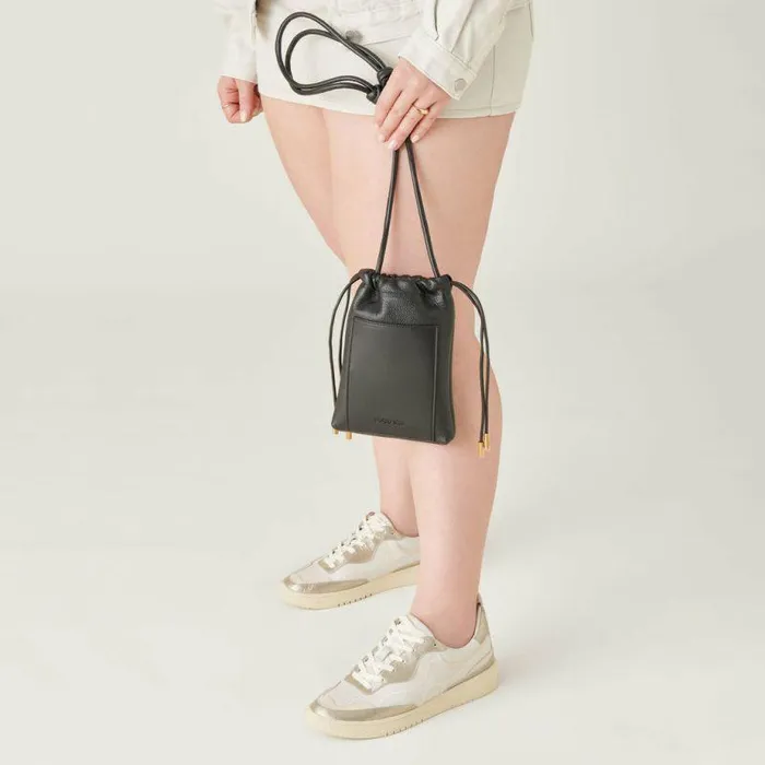 Handbags Shop Dolce Vita Evie Crossbody Pouch Black Pebble Leather Leather Crossbody Pouch Black Pebble Leather