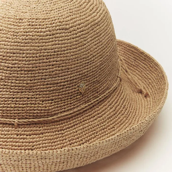 Hats Rollable and Packable Helen Kaminski Provence 10 Nougat