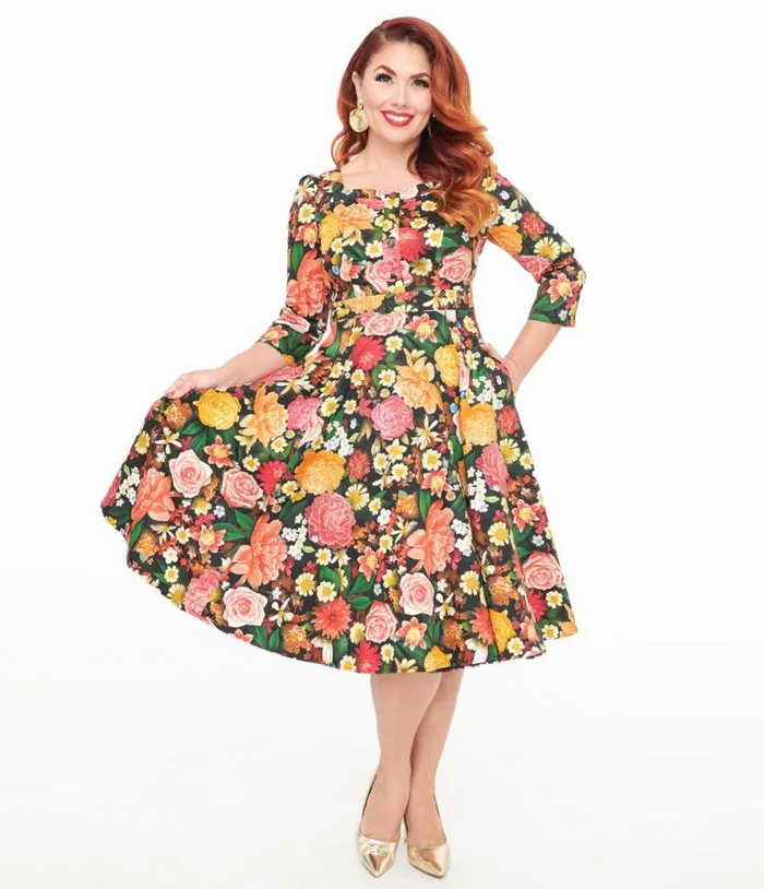 Hearts and Roses Black Floral Cassidy Swing Dress Dresses Unique Vintage Pocket Dresses