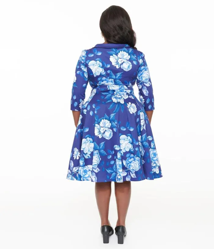 Hearts and Roses Plus Size Blue and White Floral Dafney Swing Dress DressesPlus Unique Vintage Pocket Dresses