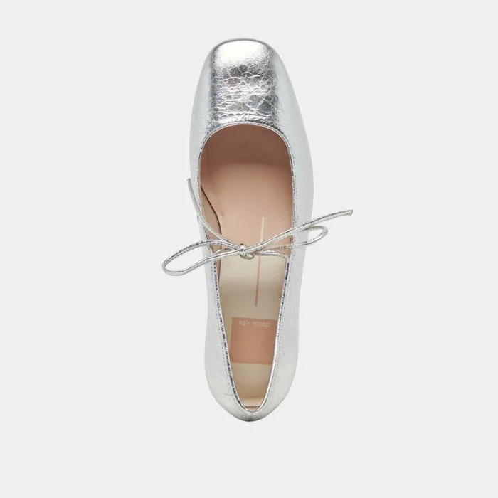 Heels Shop Dolce Vita Ardien Heels Silver Crinkle Patent Silver Crinkle Patent