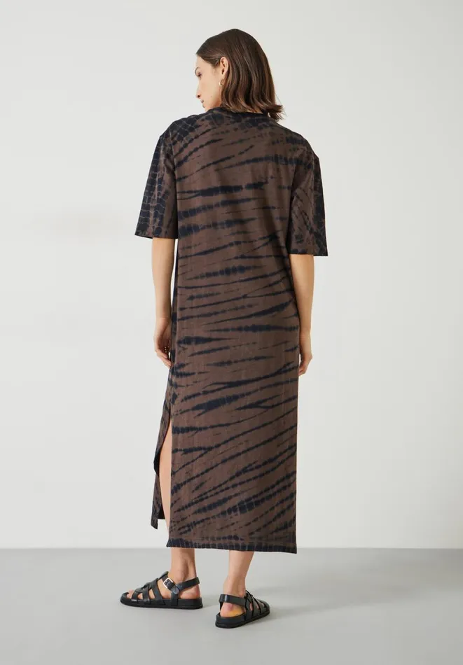 Hush Dresses Women Addie Cotton Relaxed Midi TShirt Dress Diagonal Tie Dye Brown Hush Dresses Women Addie Cotton Relaxed Midi TShirt Dress Diagonal Tie Dye Brown