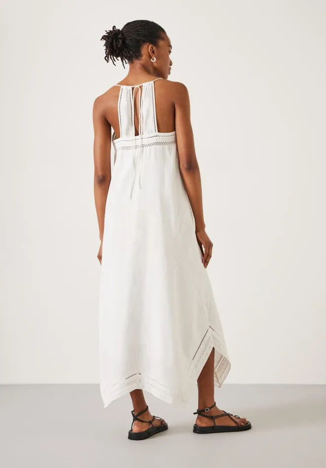 Hush Dresses Women Celia Embroidery Maxi Dress With Linen Pearl White Hush Dresses Women Celia Embroidery Maxi Dress With Linen Pearl White