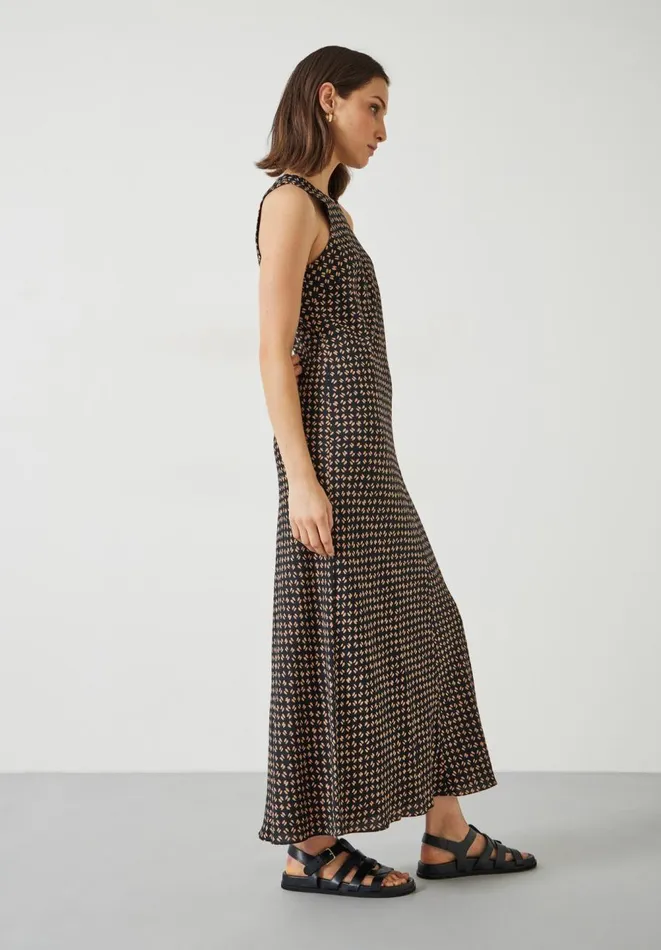 Hush Dresses Women Imani Maxi Dress Contrast Geo Brown Hush Dresses Women Imani Maxi Dress Contrast Geo Brown