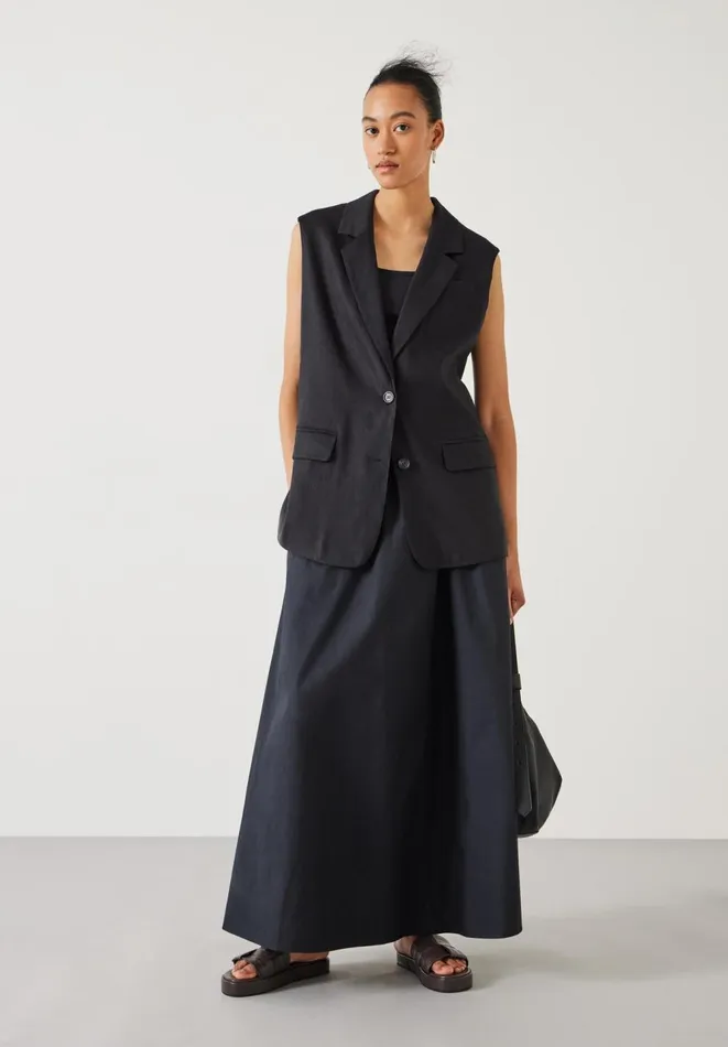Hush Jackets and Coats Women Lana Relaxed Linen Blend Waistcoat Black Hush Jackets and Coats Women Lana Relaxed Linen Blend Waistcoat Black