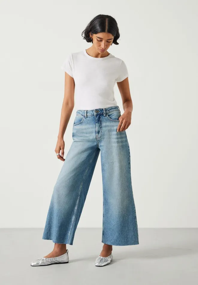 Hush Jeans Women Abi Cropped Wide Leg Jeans Mid Authentic