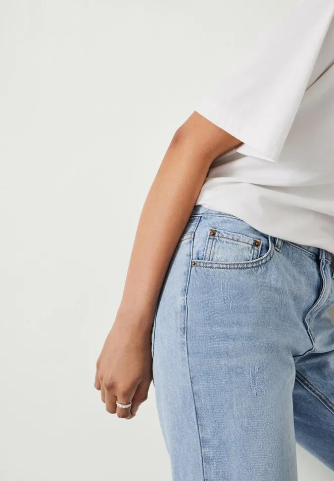 Hush Jeans Women Boyfriend Jeans Pale Blue Authentic Hush Jeans Women Boyfriend Jeans Pale Blue Authentic