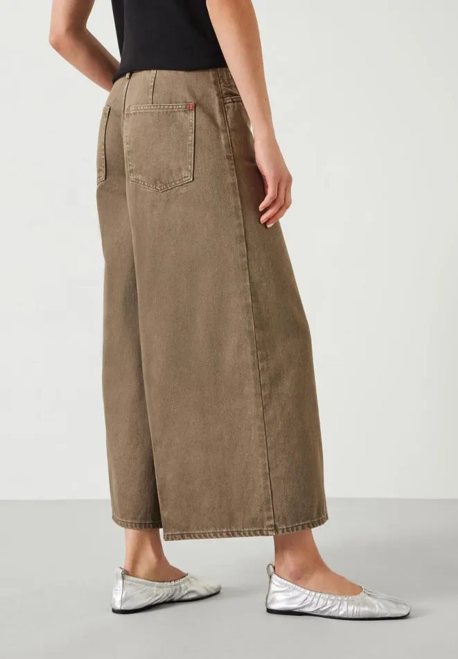 Hush Jeans Women Ella Wide Leg Cropped Jeans Olive Hush Jeans Women Ella Wide Leg Cropped Jeans Olive
