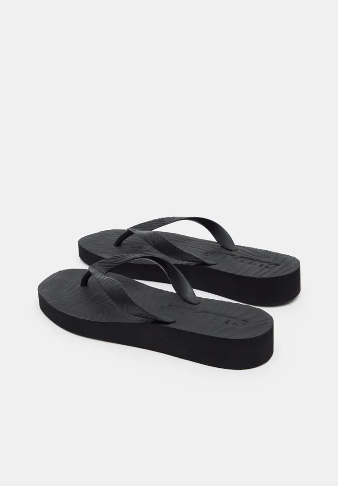 Hush Sandals Women Sleepers Platform Flip Flops Black Hush Sandals Women Sleepers Platform Flip Flops Black