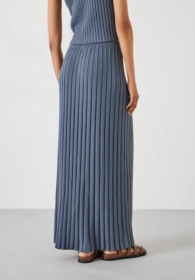 Hush Skirts Women Mazey Rib Knitted Maxi Skirt Slate Grey Hush Skirts Women Mazey Rib Knitted Maxi Skirt Slate Grey