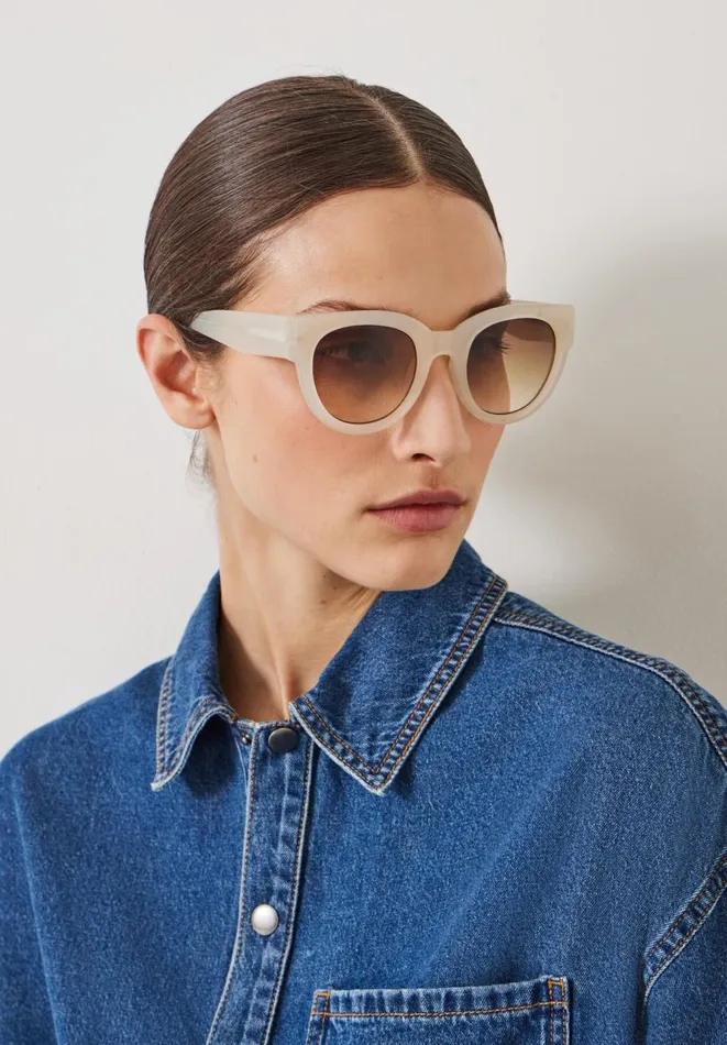 Hush Sunglasses Women AKjaerbede Lilly Sunglasses Cream Bone Hush Sunglasses Women AKjaerbede Lilly Sunglasses Cream Bone