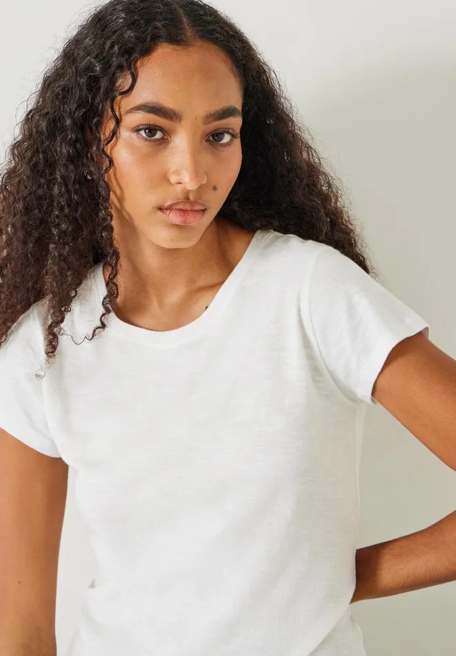 Hush Tops and Tshirts Women Ava Fitted Cotton Slub TShirt White Hush Tops and Tshirts Women Ava Fitted Cotton Slub TShirt White