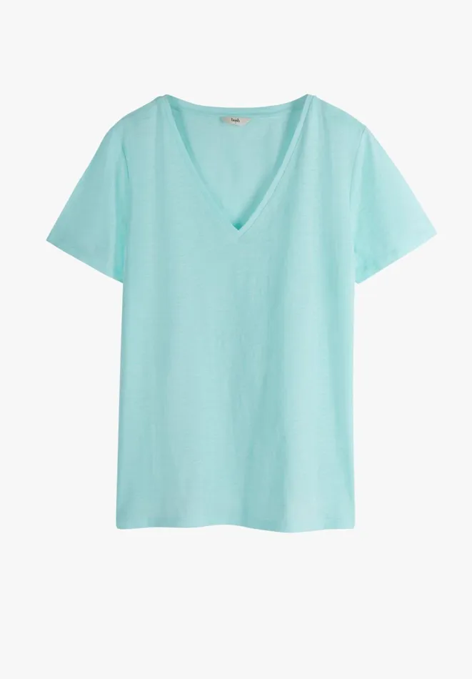 Hush Tops and Tshirts Women Cali Cotton Slub V Tee Washed Aqua Hush Tops and Tshirts Women Cali Cotton Slub V Tee Washed Aqua