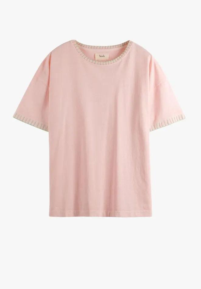 Hush Tops and Tshirts Women Contrast Stitch Cotton Boxy TShirt Lightest Pinkgreen Hush Tops and Tshirts Women Contrast Stitch Cotton Boxy TShirt Lightest Pinkgreen