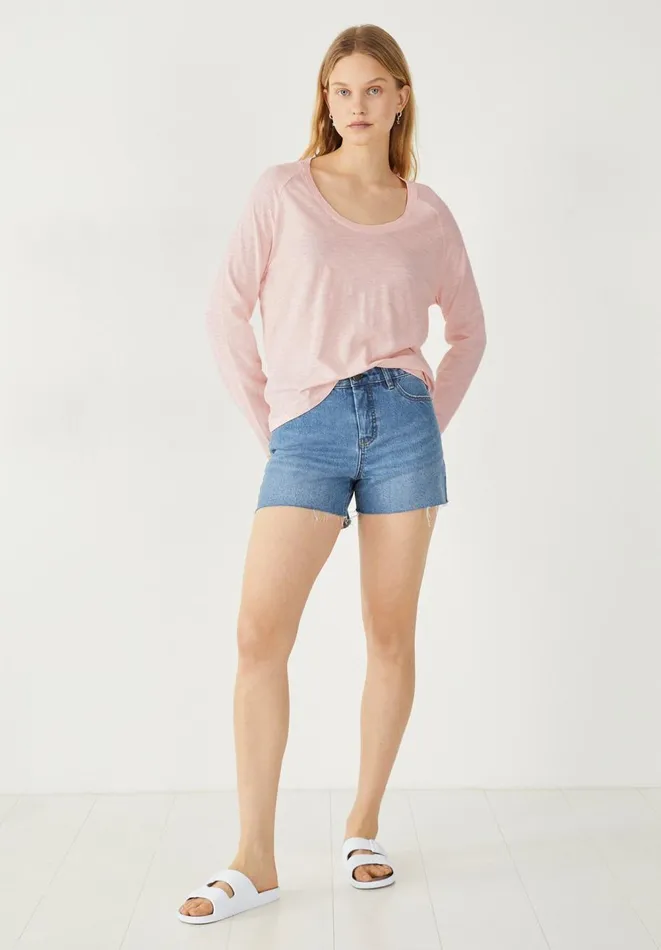 Hush Tops and Tshirts Women Cotton Slub Avalon TShirt Powder Pink Hush Tops and Tshirts Women Cotton Slub Avalon TShirt Powder Pink