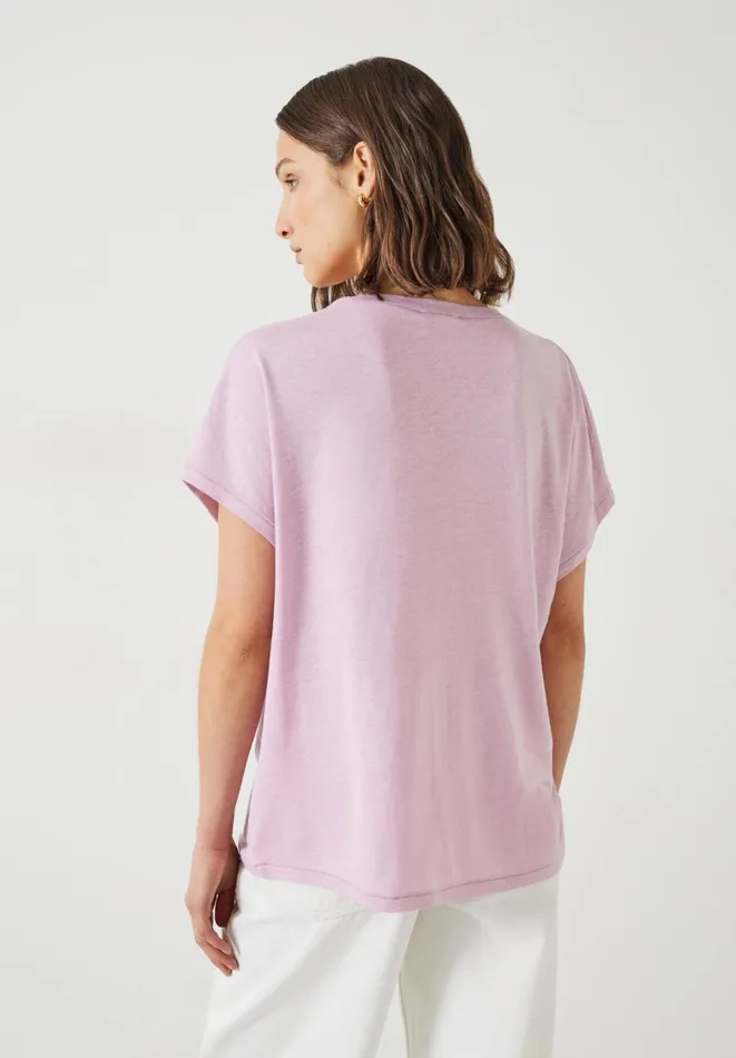 Hush Tops and Tshirts Women Danny Linen VNeck TShirt Light Lilac Hush Tops and Tshirts Women Danny Linen VNeck TShirt Light Lilac