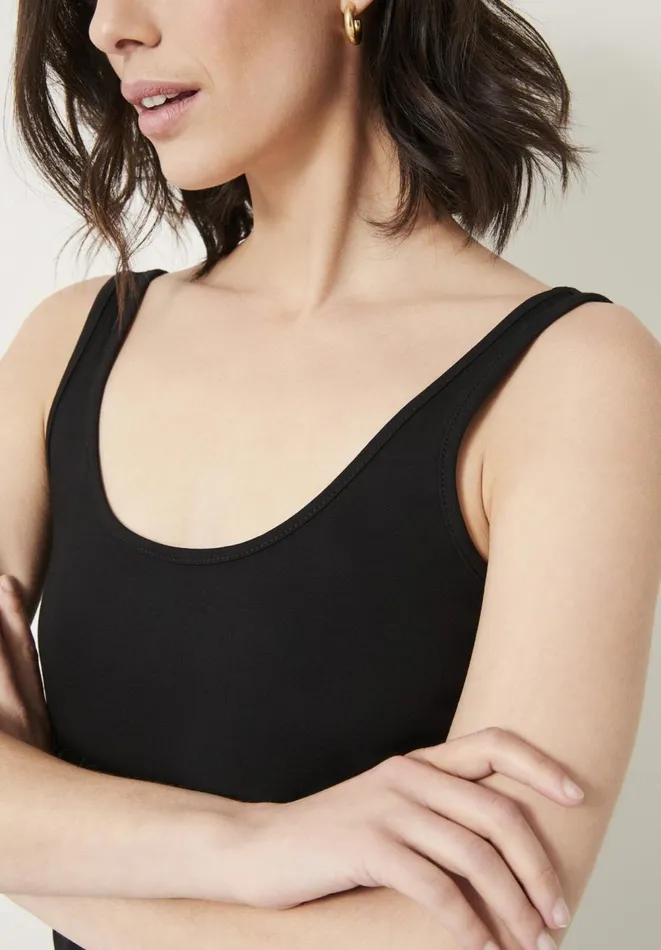 Hush Tops and Tshirts Women Marcy Long Line Tank Black Hush Tops and Tshirts Women Marcy Long Line Tank Black