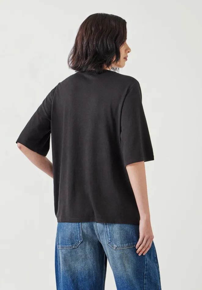 Hush Tops and Tshirts Women Reece Relaxed TShirt Black Hush Tops and Tshirts Women Reece Relaxed TShirt Black