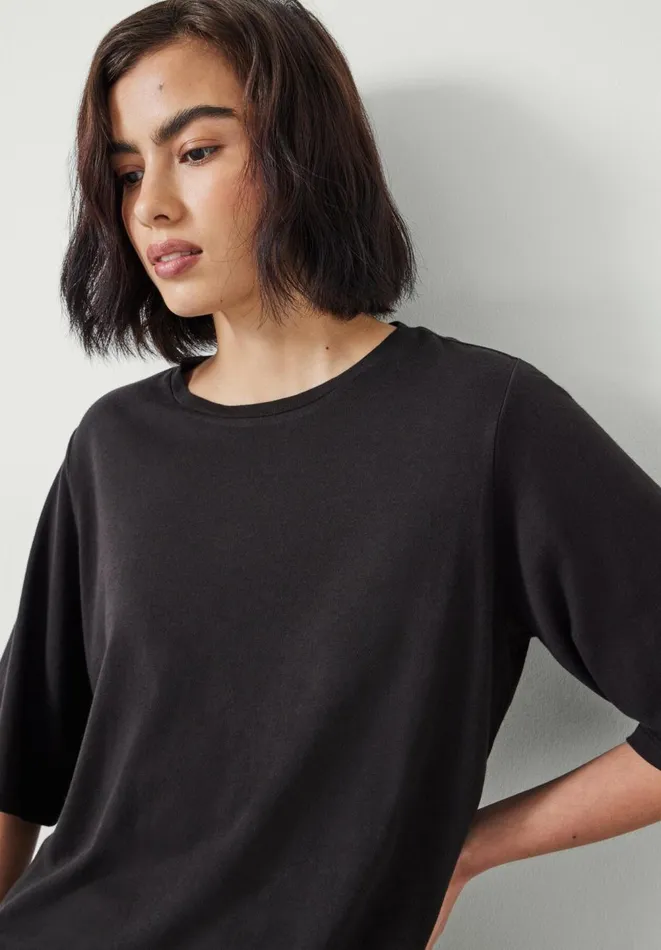 Hush Tops and Tshirts Women Reece Relaxed TShirt Black Hush Tops and Tshirts Women Reece Relaxed TShirt Black