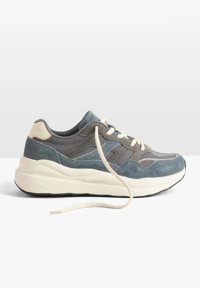 Hush Trainers Women Casey Chunky Trainers Charcoal Grey