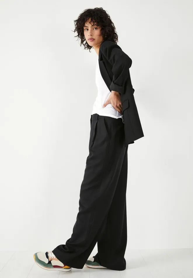Hush Trousers Women Avery Wide Leg Trousers Washed Black