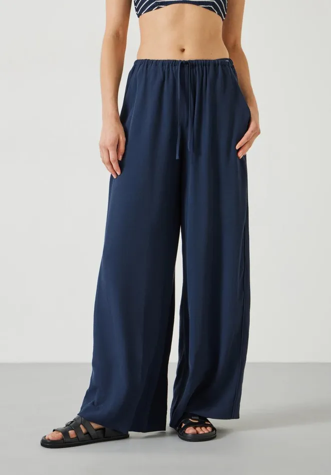 Hush Trousers Women Lyra Oversized Tie Waist Trousers Deep Navy Hush Trousers Women Lyra Oversized Tie Waist Trousers Deep Navy