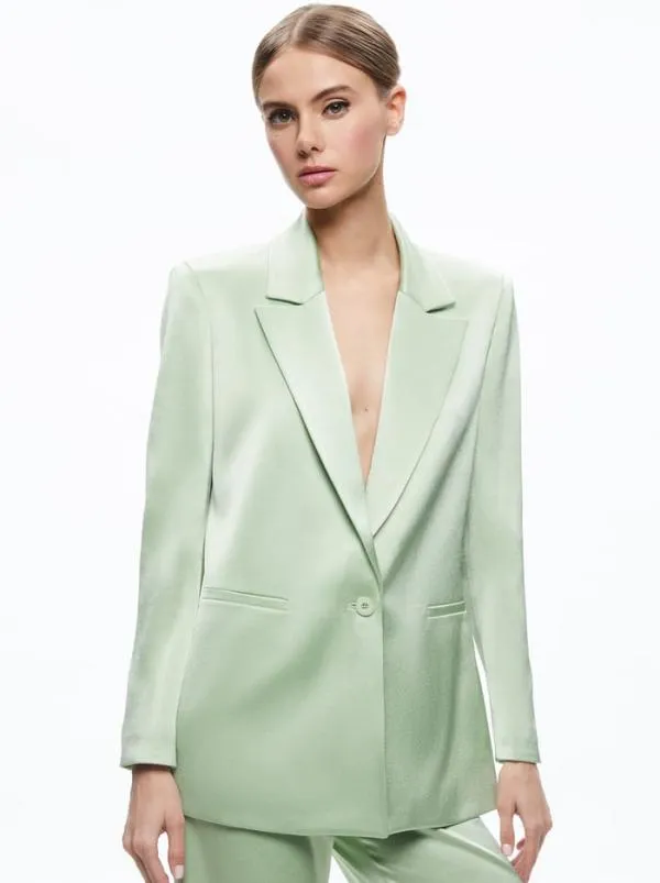 Jackets Coats Women Alice Olivia DENNY NOTCH COLLAR BOYFRIEND BLAZER Green Tea Jackets Coats Women Alice Olivia DENNY NOTCH COLLAR BOYFRIEND BLAZER Green Tea