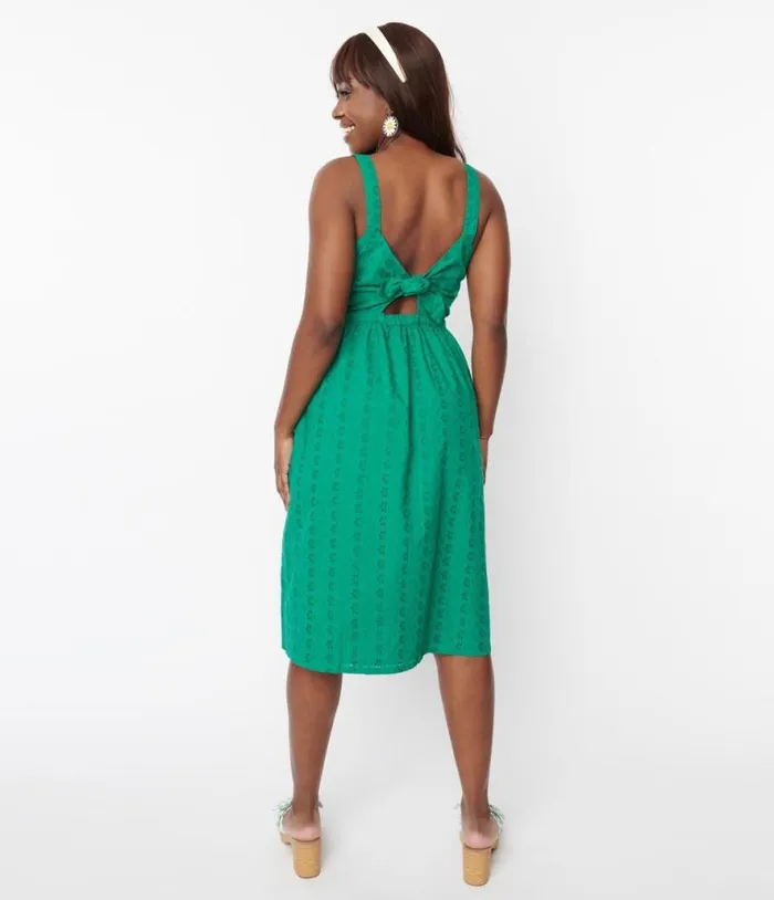 Kelly Green Eyelet Button Up Sundress DressesPlus Unique Vintage Pocket Dresses