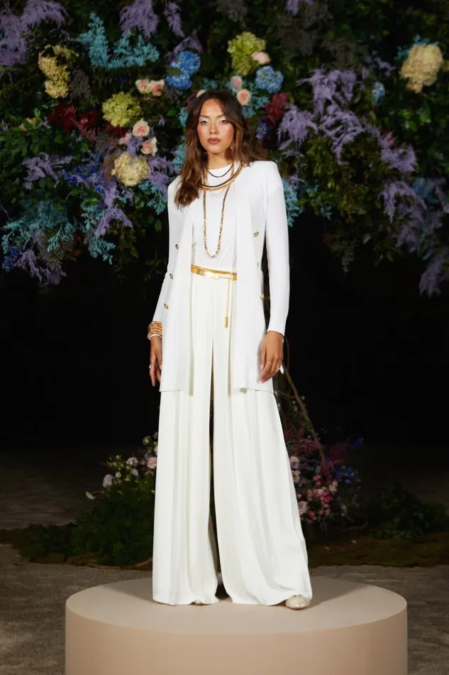 L039Agence Pants Shorts and Skirts Women Livvy StraightLeg Trouser White
