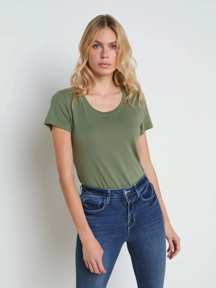 L039Agence Tees Women Cory Cotton Scoopneck Tee Clover