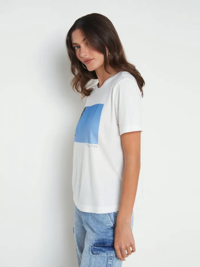 L039Agence Tees Women Leilani Maui Moon Tee White