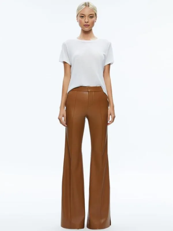 Matching Sets Women Alice Olivia MACEY FITTED VEGAN LEATHER BLAZER DANETTE VEGAN LEATHER SPLIT HEM TROUSERS Matching Sets Women Alice Olivia MACEY FITTED VEGAN LEATHER BLAZER DANETTE VEGAN LEATHER SPLIT HEM TROUSERS