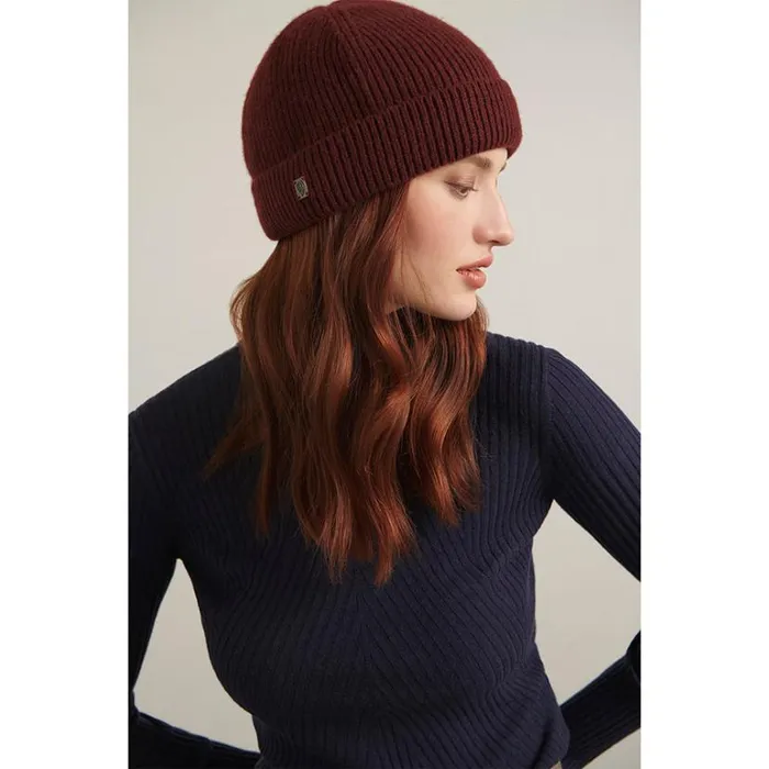 Men Beanies Helen Kaminski Noris Blackberry