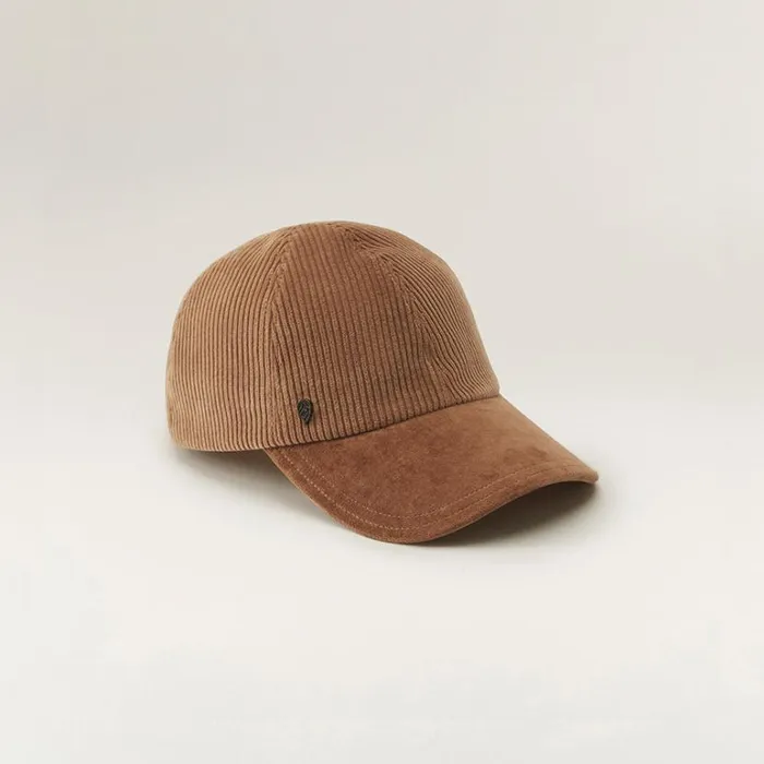 Men Caps and Flat Caps Helen Kaminski Tarik Camel